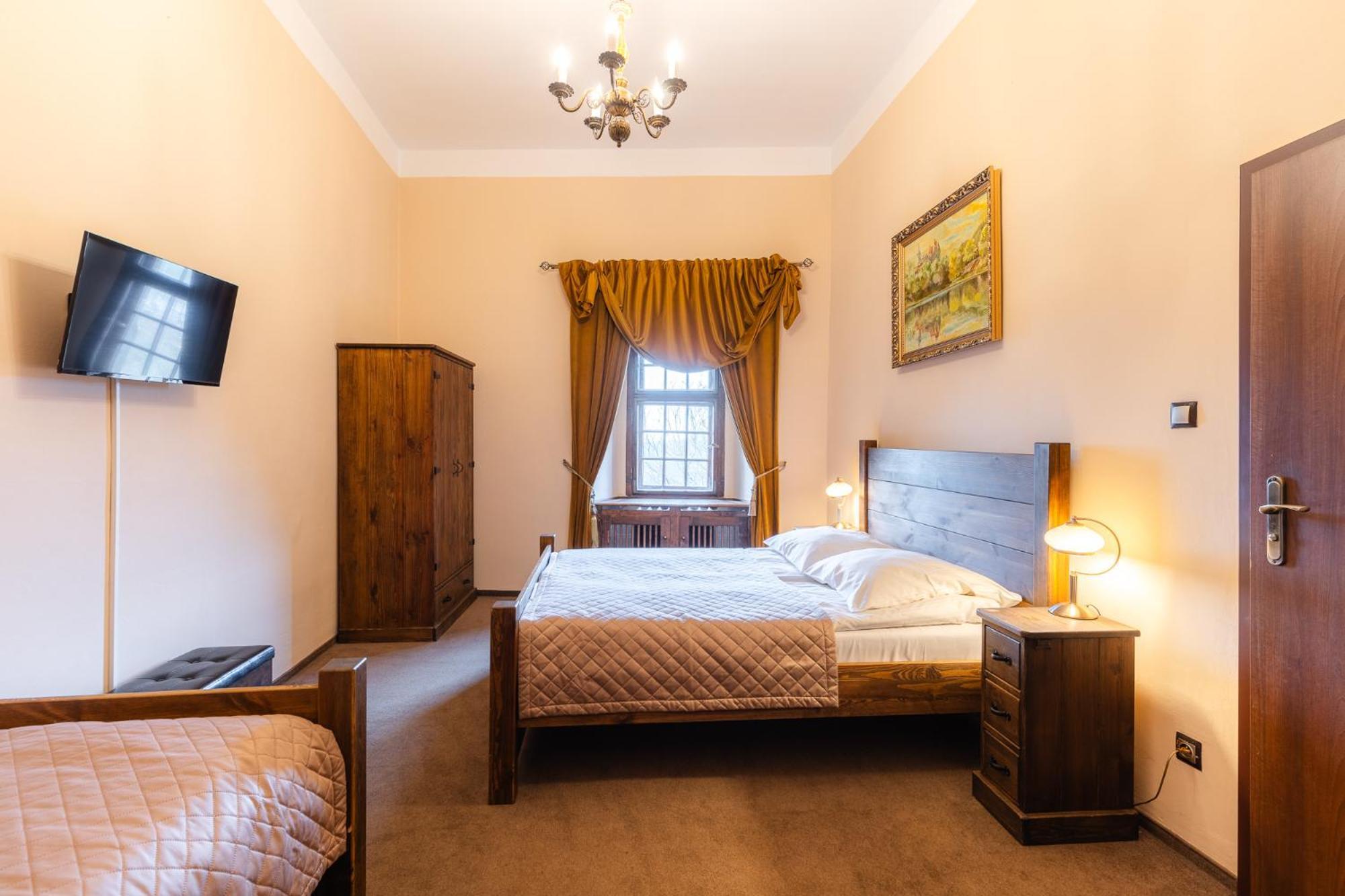 Aparthotel Zamek Czocha Leśna Zewnętrze zdjęcie